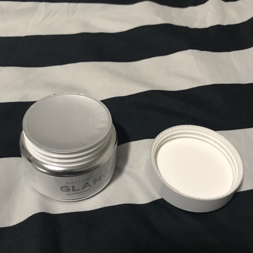 Glam Glow super mud clearing treatment
